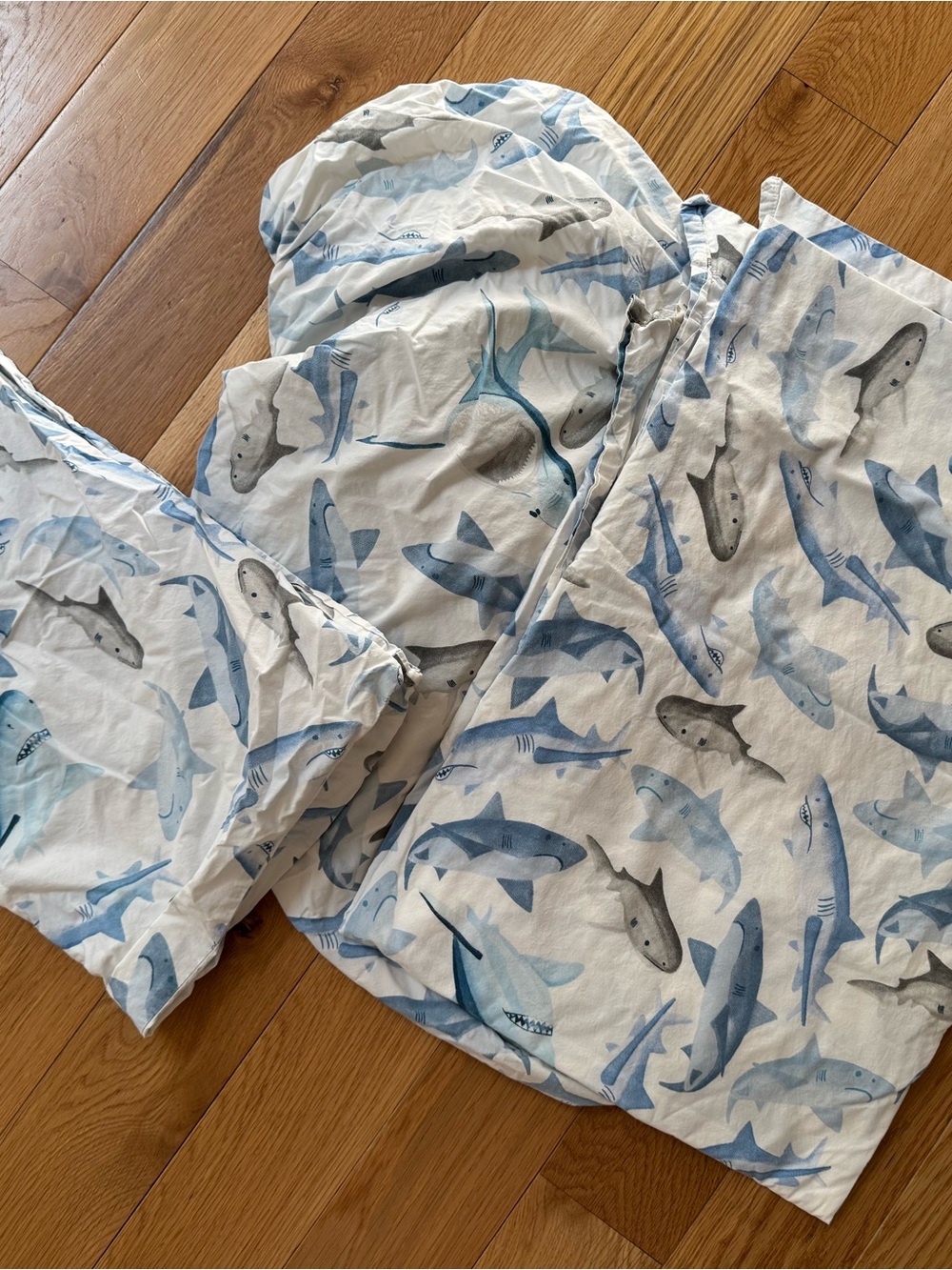 Pottery Barn Kids Shark Sheet Set, Twin Bed - Blue and Gray